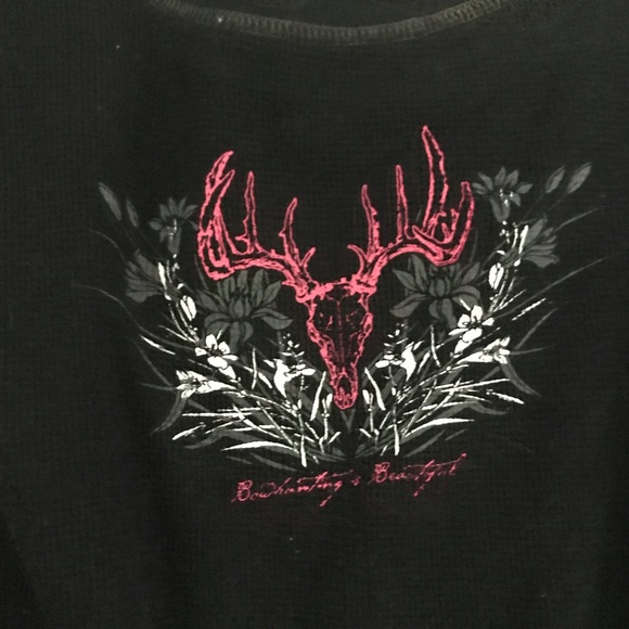 Shirts - Picture 7 of 8